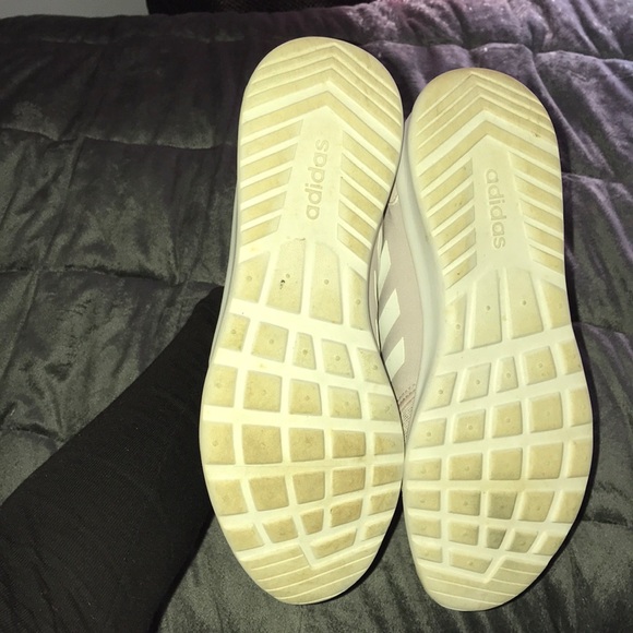 Adidas sneaker - Picture 3 of 5